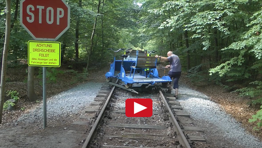 Das Drehen der Fahrraddraisinen in Alt Garge